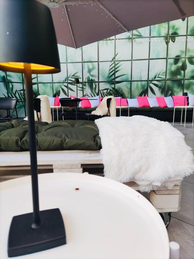 Luxury Suites Rocopom - Lake Front Malgrate Ngoại thất bức ảnh