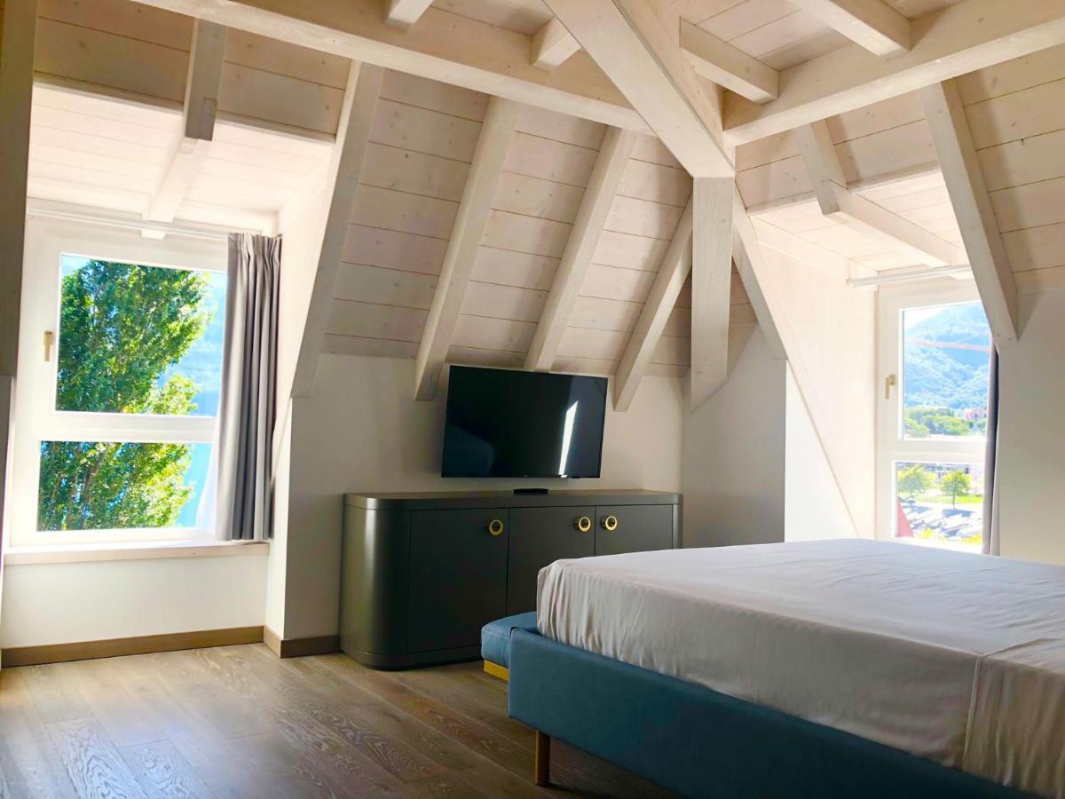 Luxury Suites Rocopom - Lake Front Malgrate Ngoại thất bức ảnh
