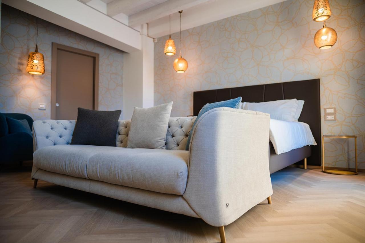 Luxury Suites Rocopom - Lake Front Malgrate Ngoại thất bức ảnh