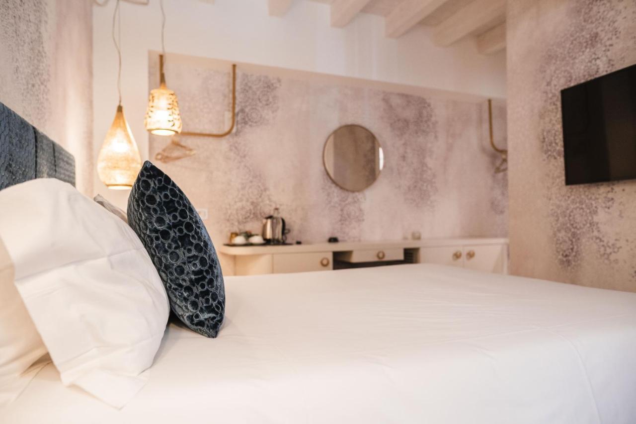 Luxury Suites Rocopom - Lake Front Malgrate Ngoại thất bức ảnh
